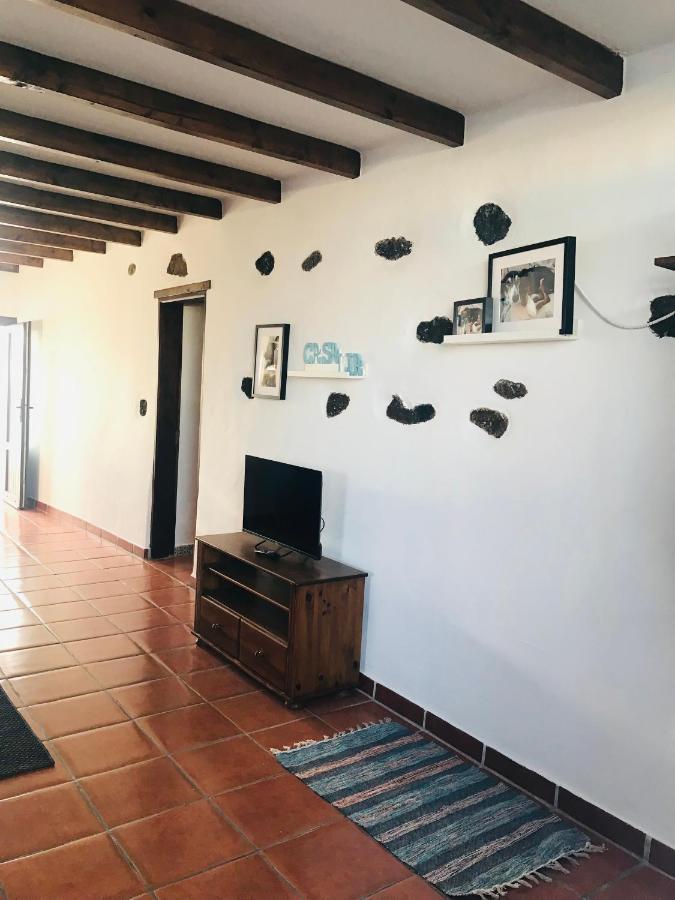 Coqueto Apartamento En El Cuchillo Tinajo Exterior foto